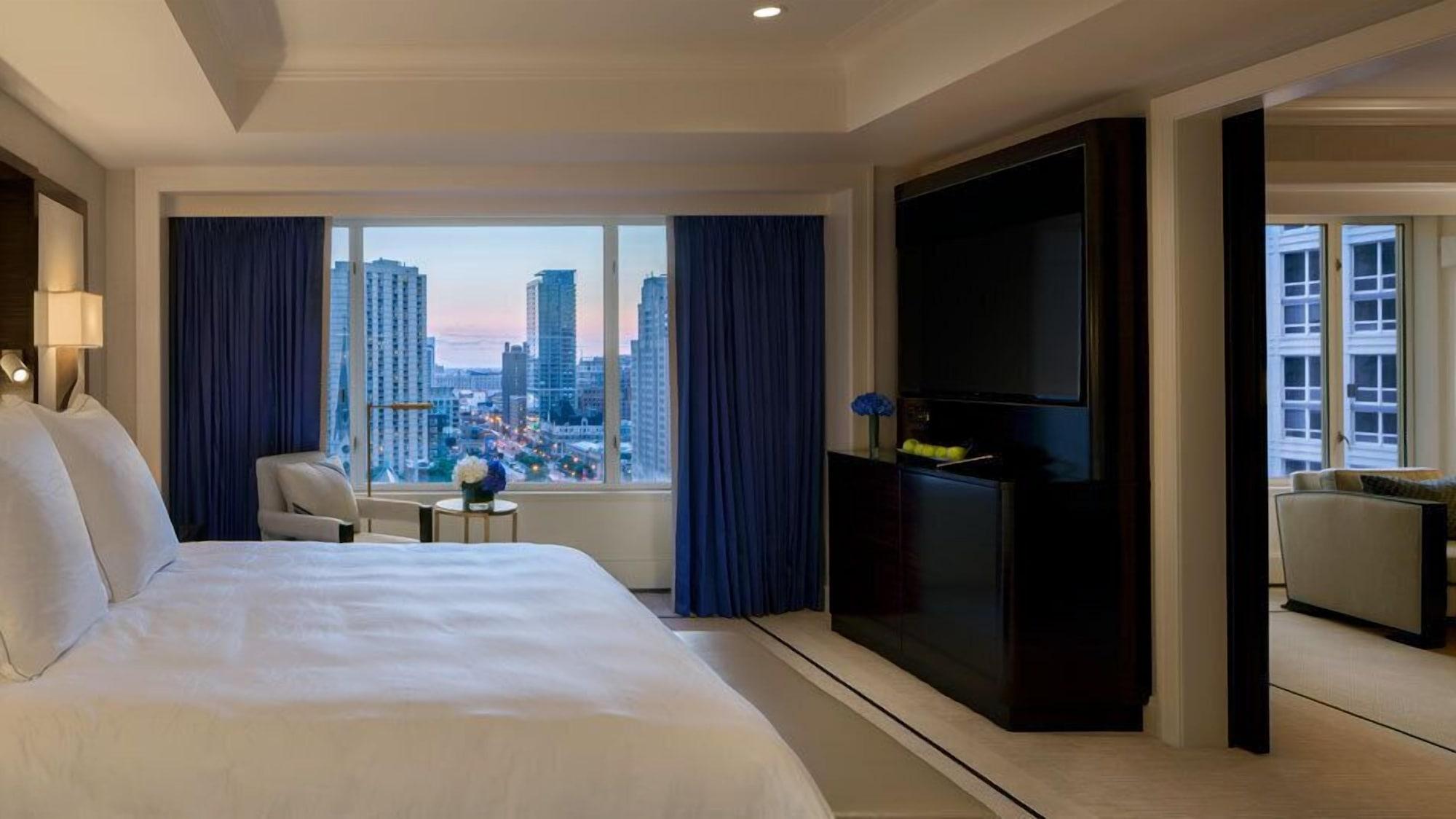 เดอะ เพนนินซูล่า ชิคาโก Hotel ภายนอก รูปภาพ