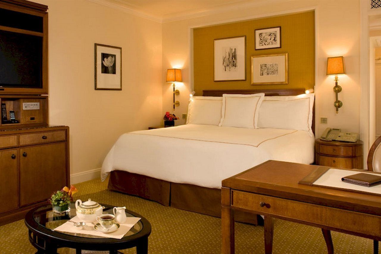 เดอะ เพนนินซูล่า ชิคาโก Hotel ภายนอก รูปภาพ